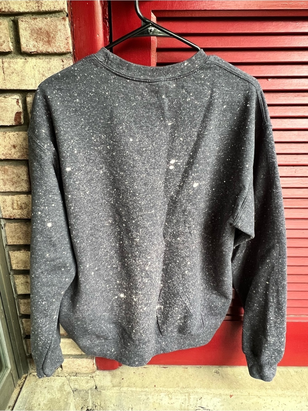 Gildan Medium Heavy Blend Heather Gray MAMA Sweatshirt - Picture 7 of 7